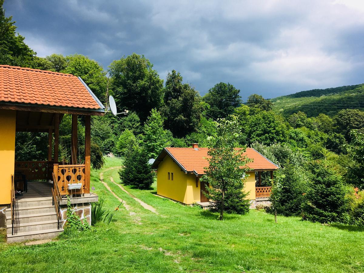 Бунгала Дара Kalofer Exterior foto